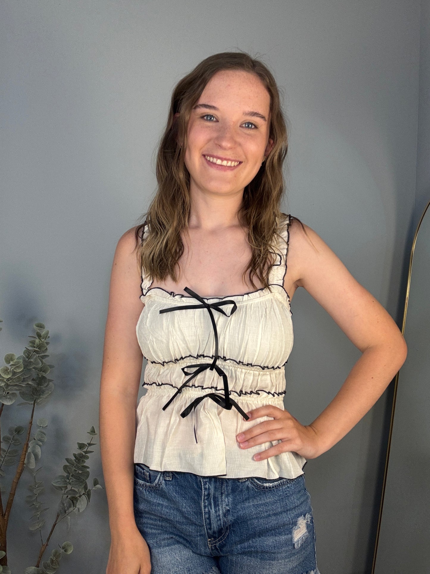 Ruched Bow Sleeveless Blouse