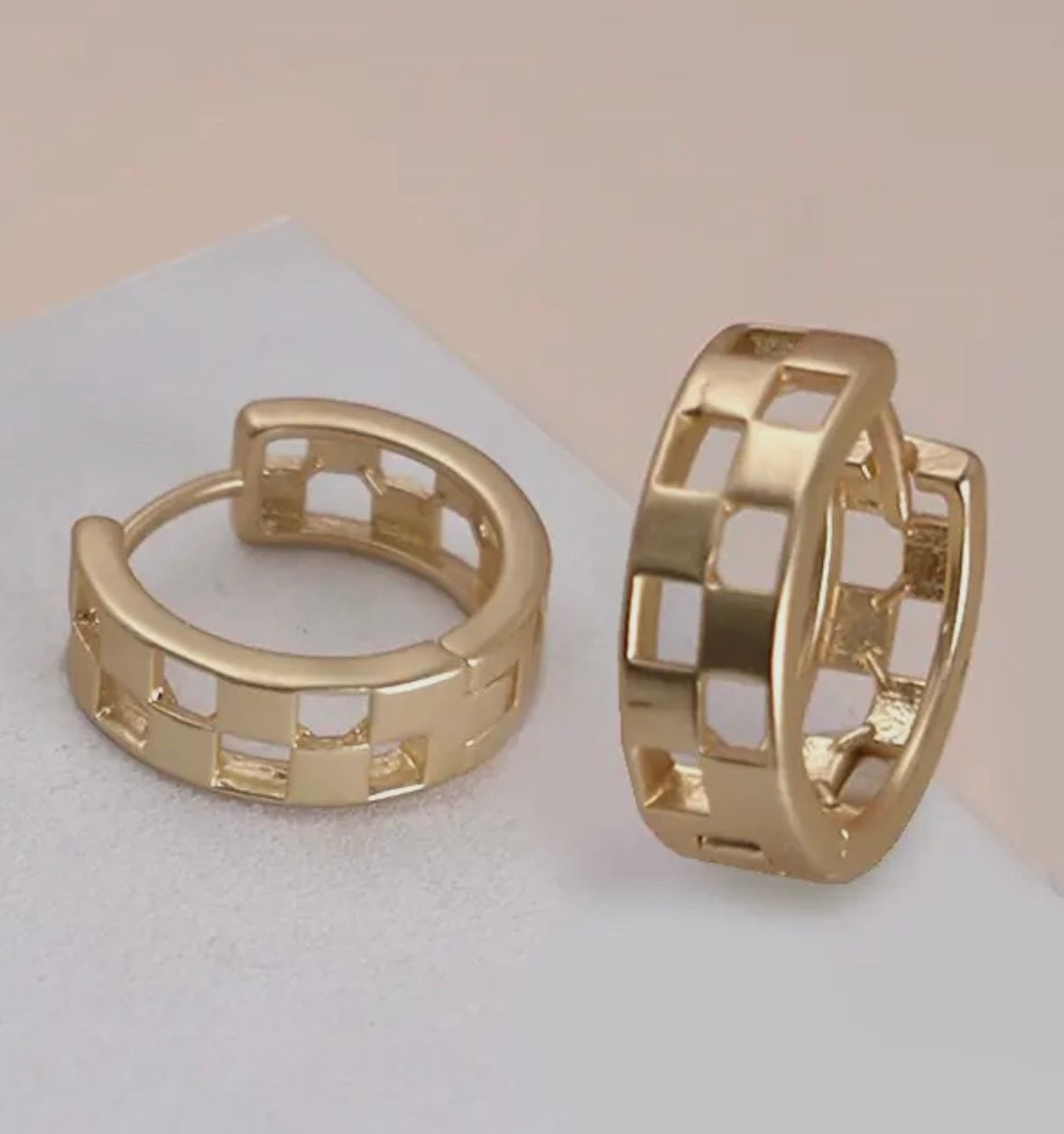 Checkered Cutout Huggies