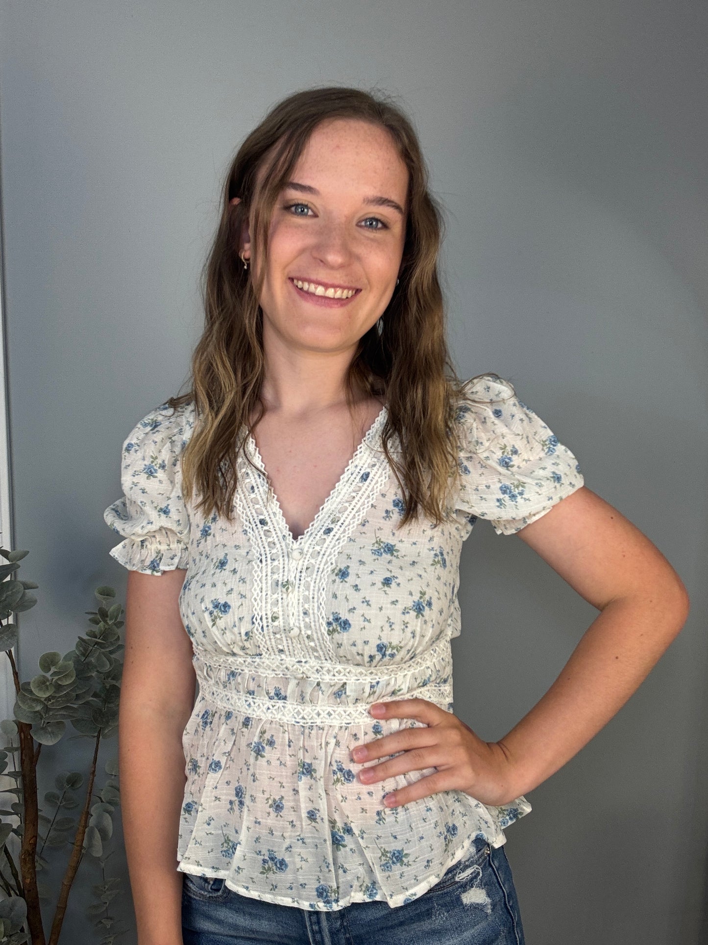 V Neck Floral Top