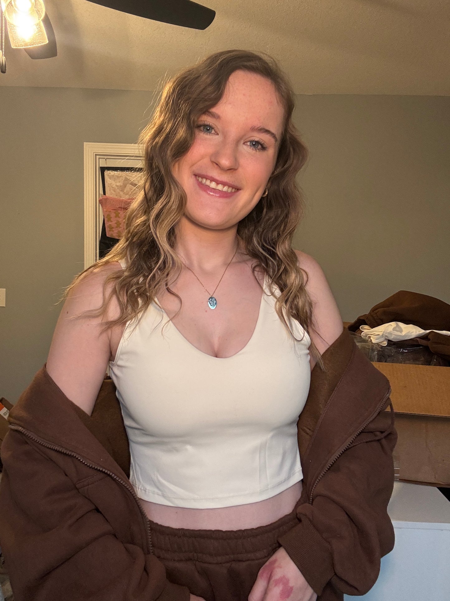 Essence Cropped Tank Top