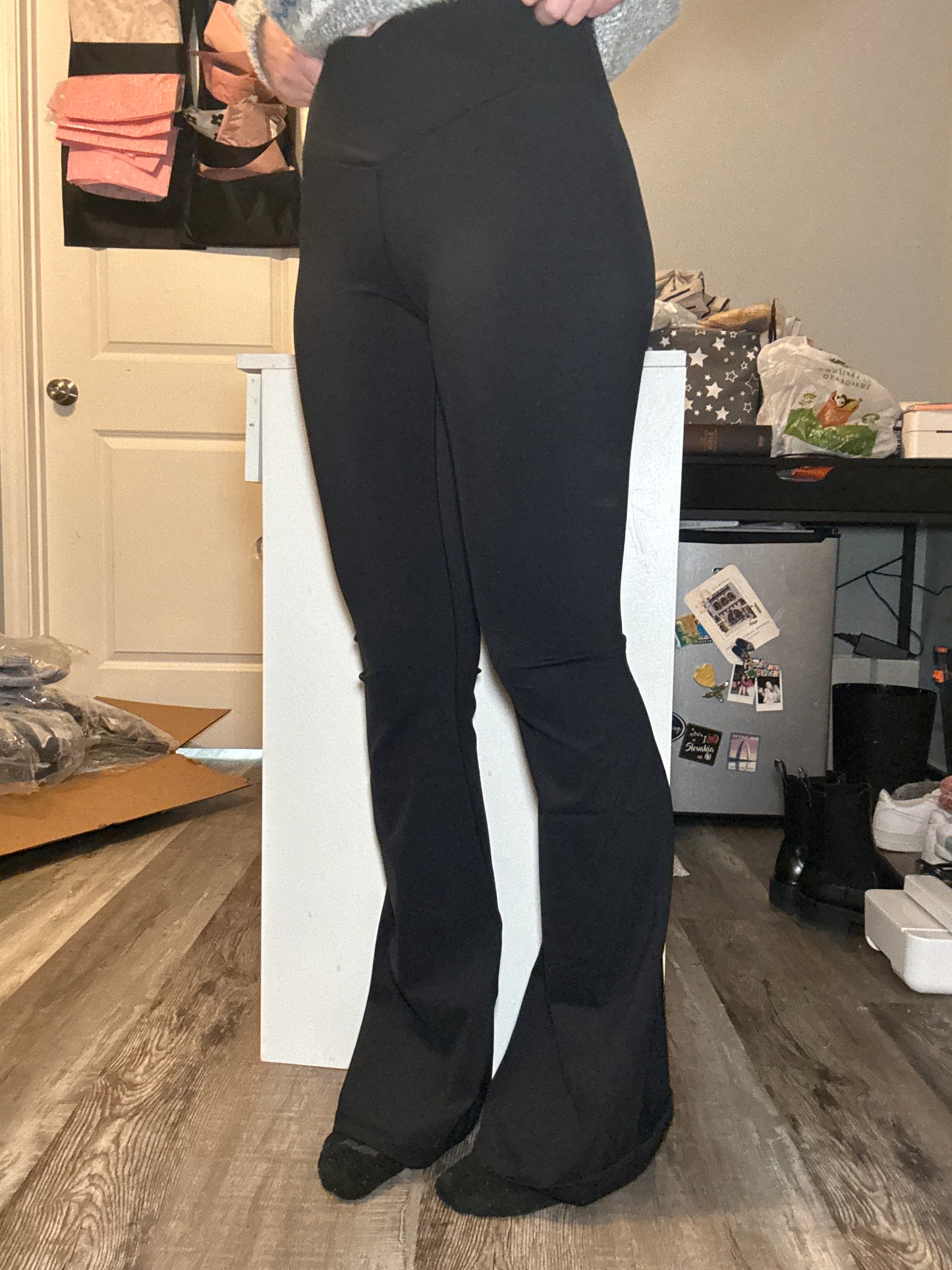 Crossover Flare Leggings