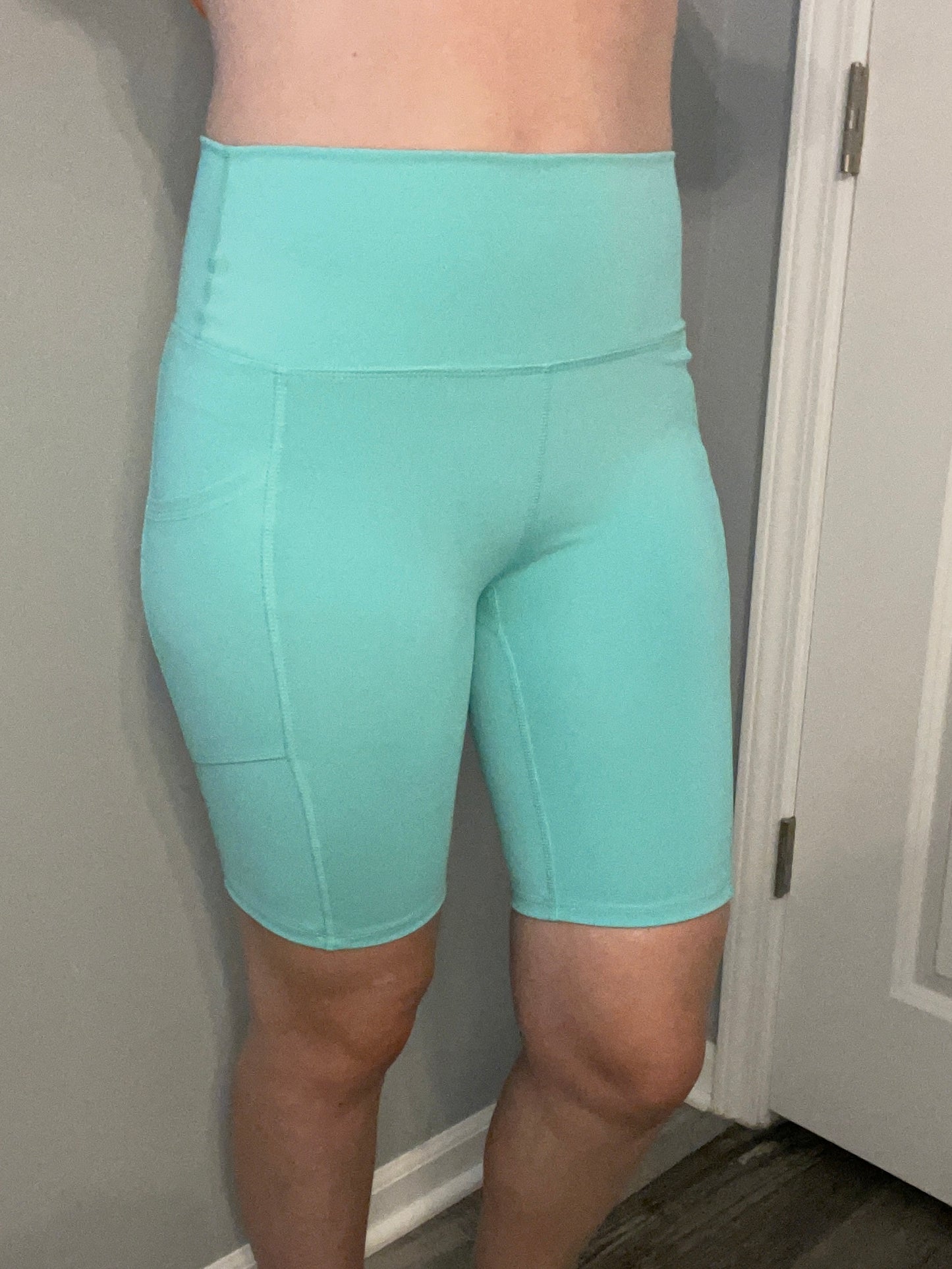 Athletic Biker Shorts with Pockets